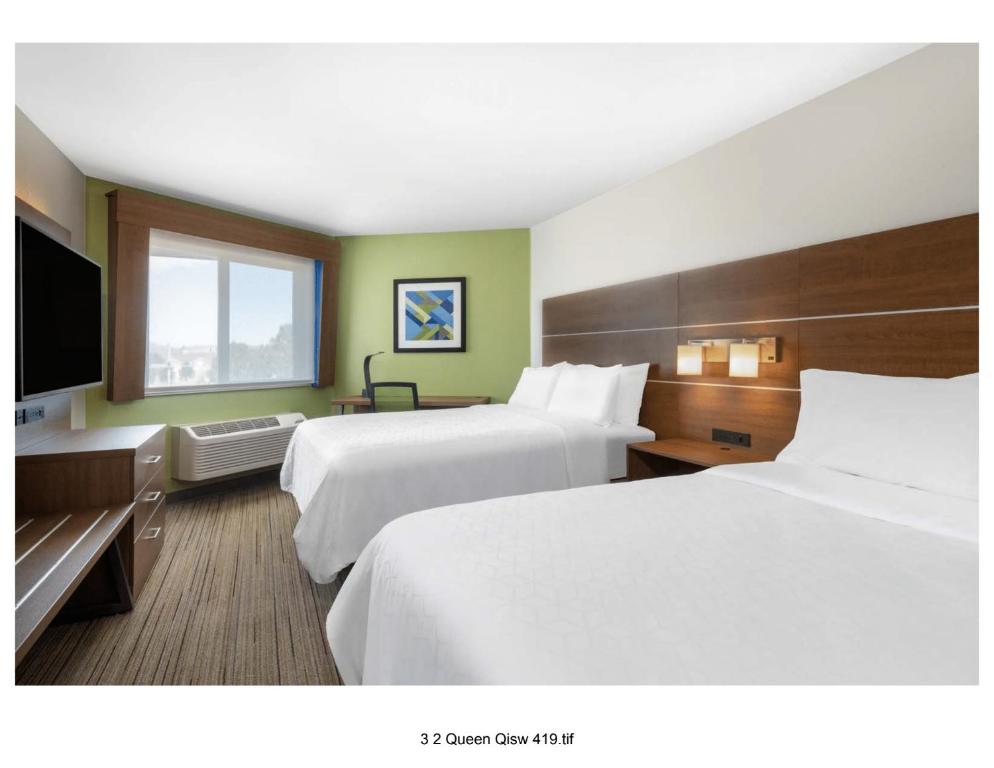 Holiday Inn Express & Suites Colorado Springs-Airport an IHG Hotel Main image 2